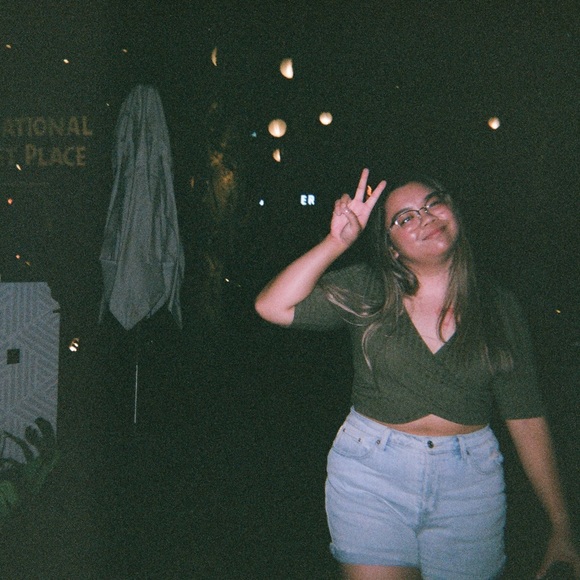 Meet your Posher, A. - Picture 1 of 1